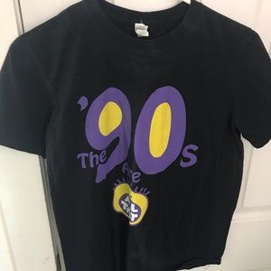 Thrifted classic 90s tv show tee